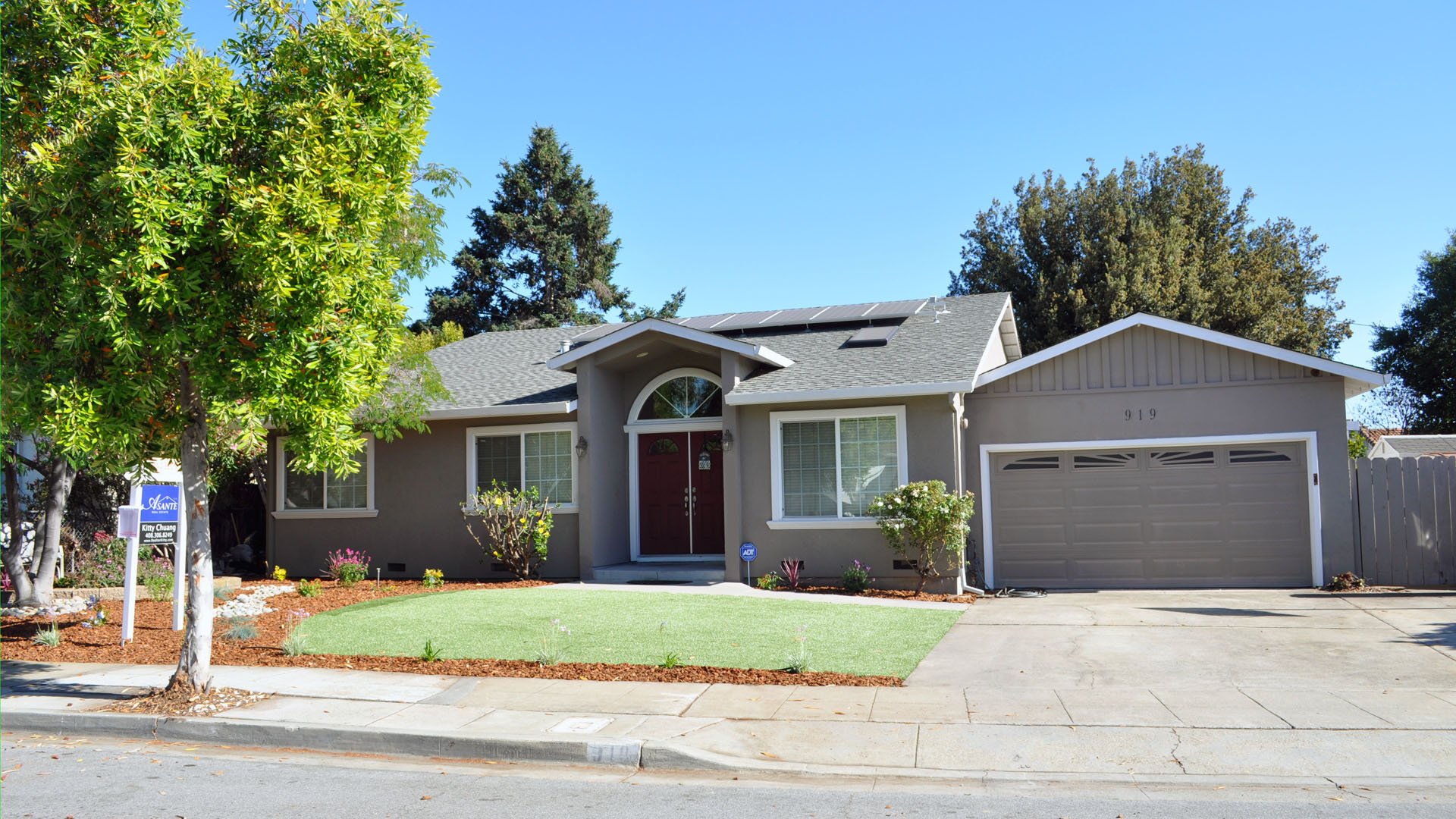 Image not yet loaded.